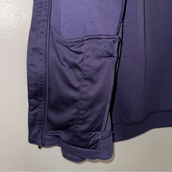 Under Armour Zip Up Jacket Women’s Size Extra Small - Picture 11 of 13